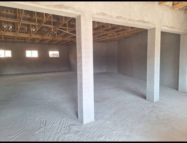 100M² RETAIL TO LET IN ROCKY DRIFT